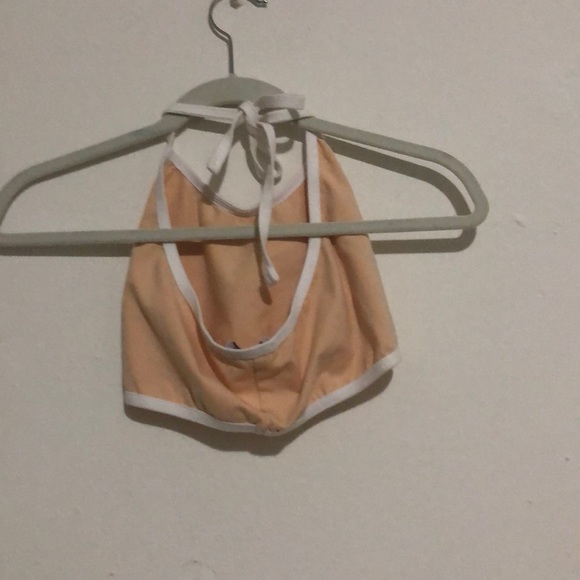 Halter top - Picture 2 of 2